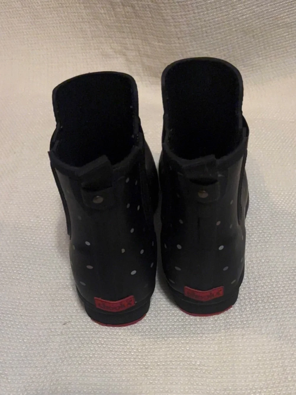 Chooka Women’s Rain Boots Black/White Polka Dots Sz 7